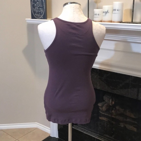 Cabi Grape Henley Tank size Medium - Picture 6 of 7